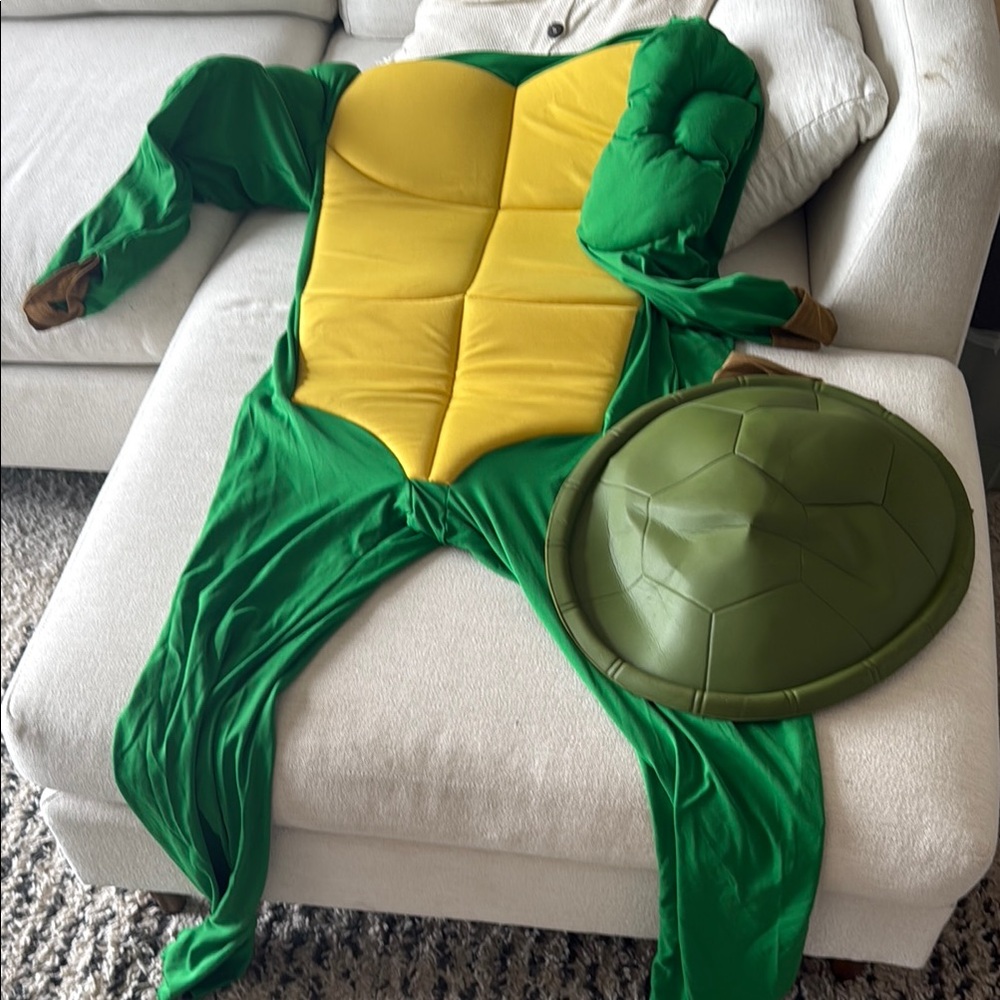 Green and Yellow Reptile Costume for men
